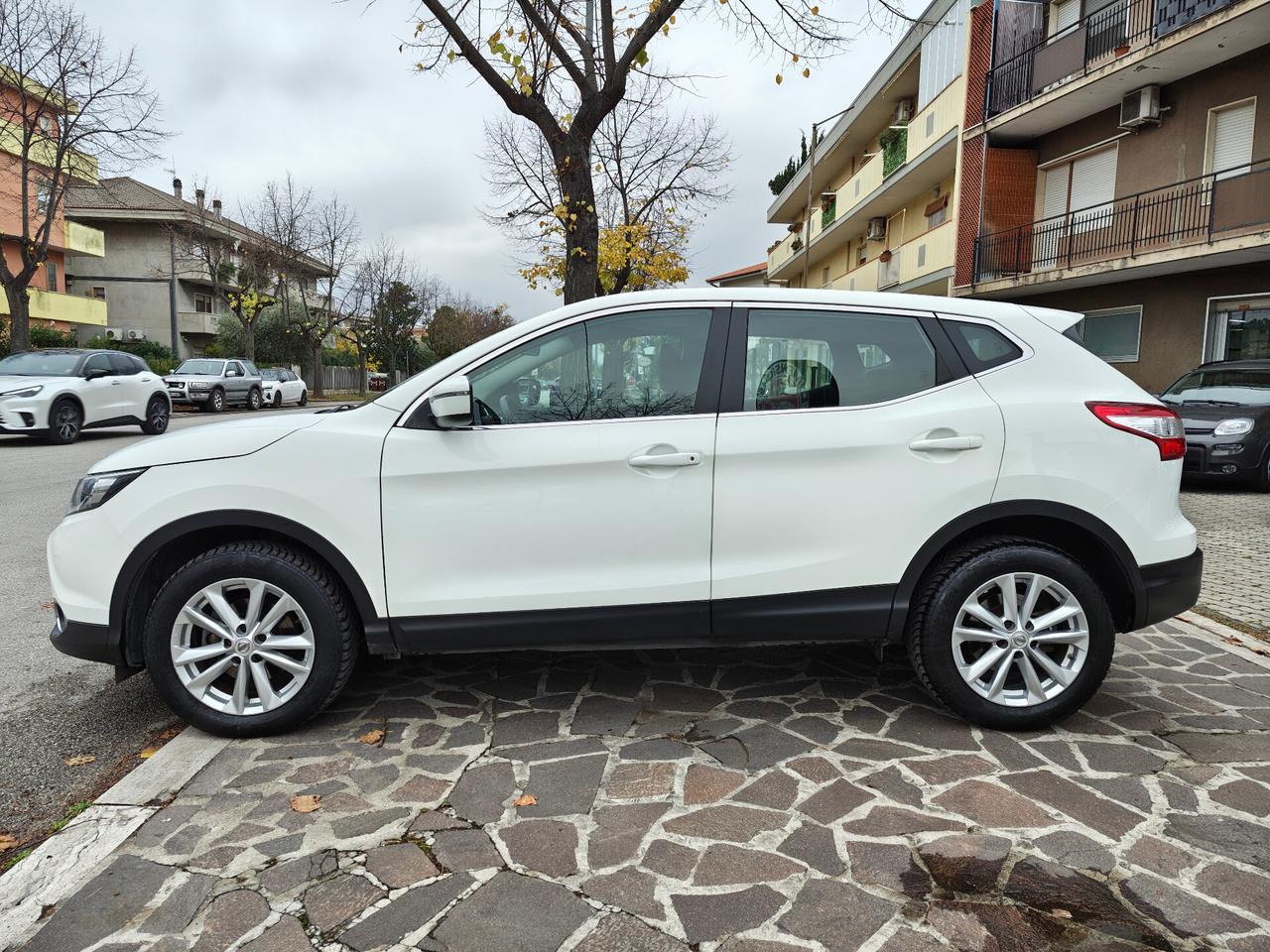 Nissan Qashqai 1.5 dCi Acenta