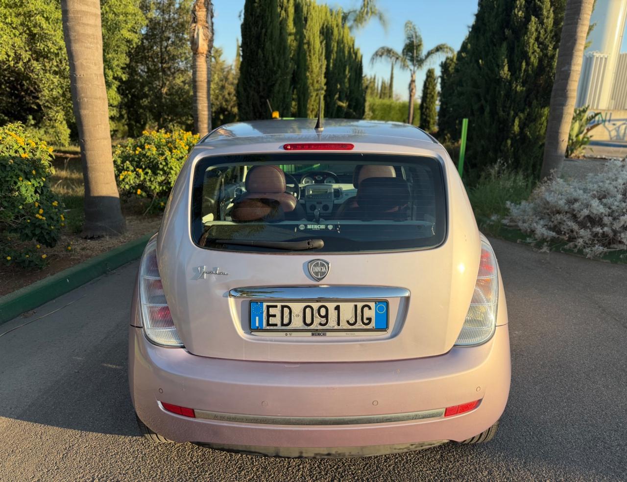 LANCIA YPSILON 1.3 MJT 75CV ELLE (55kw) SOLI 156.000KM!!