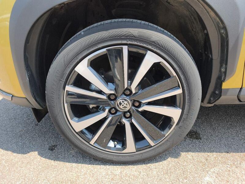 Toyota Yaris Cross 1.5h Premiere awd-i 116cv e-cvt