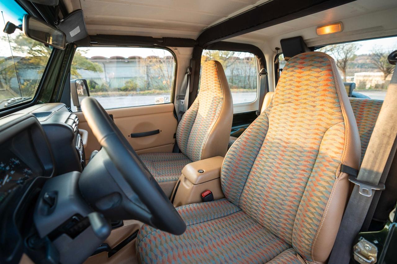 Jeep Wrangler 2.5 cat Soft top (EU)