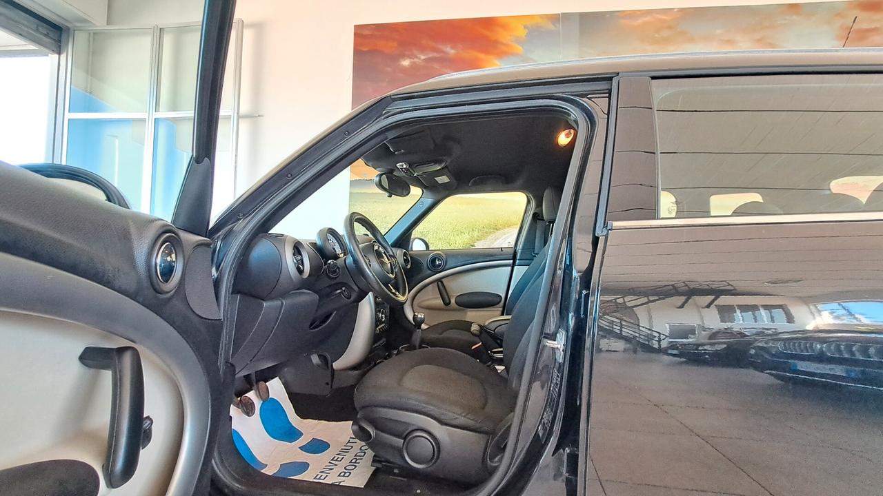 Mini Cooper 1.6D Countryman TAGLIANDATA OK NEOPATENTATI