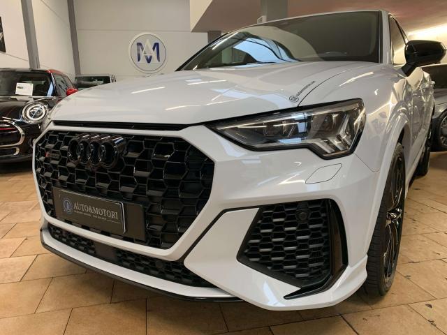 Audi RS Q3 Q3 Sportback RS 2.5 quattro s-tronic