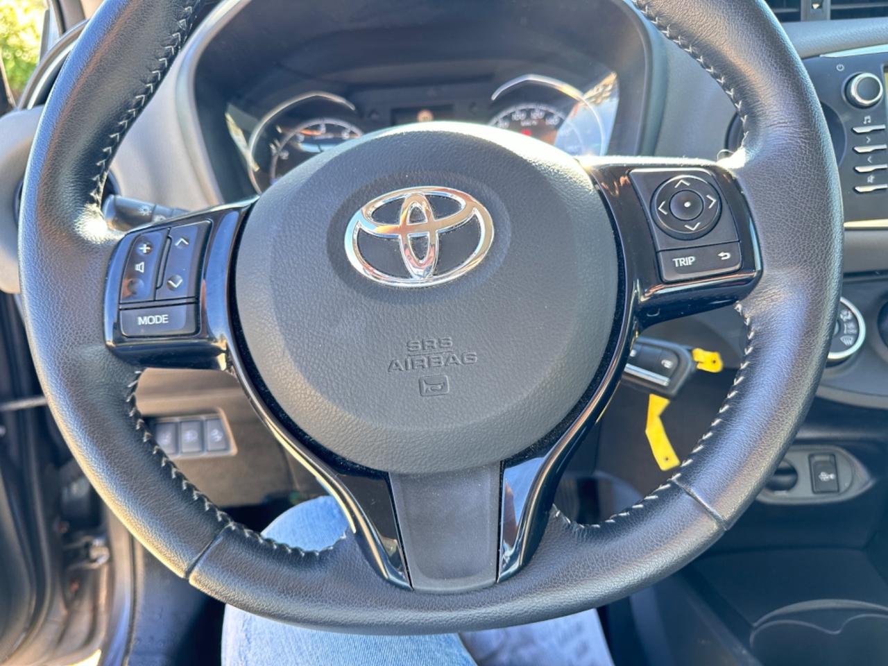 Toyota Yaris 1.0 5 porte Business-2018