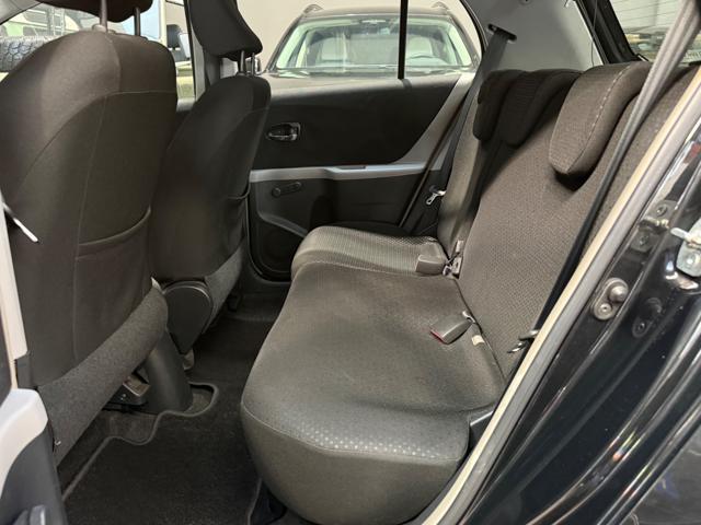 TOYOTA Yaris 1.3 5 porte Sol