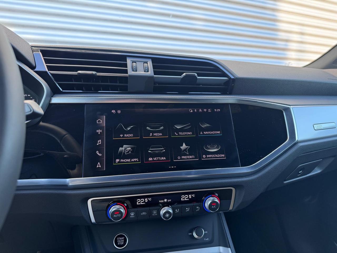 AUDI Q3 SPORTBACK 35 TFSI S-TRONIC IDENTITY BLACK