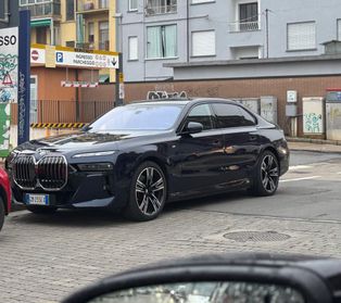 Noi ritiriamo la sua autovettura usata