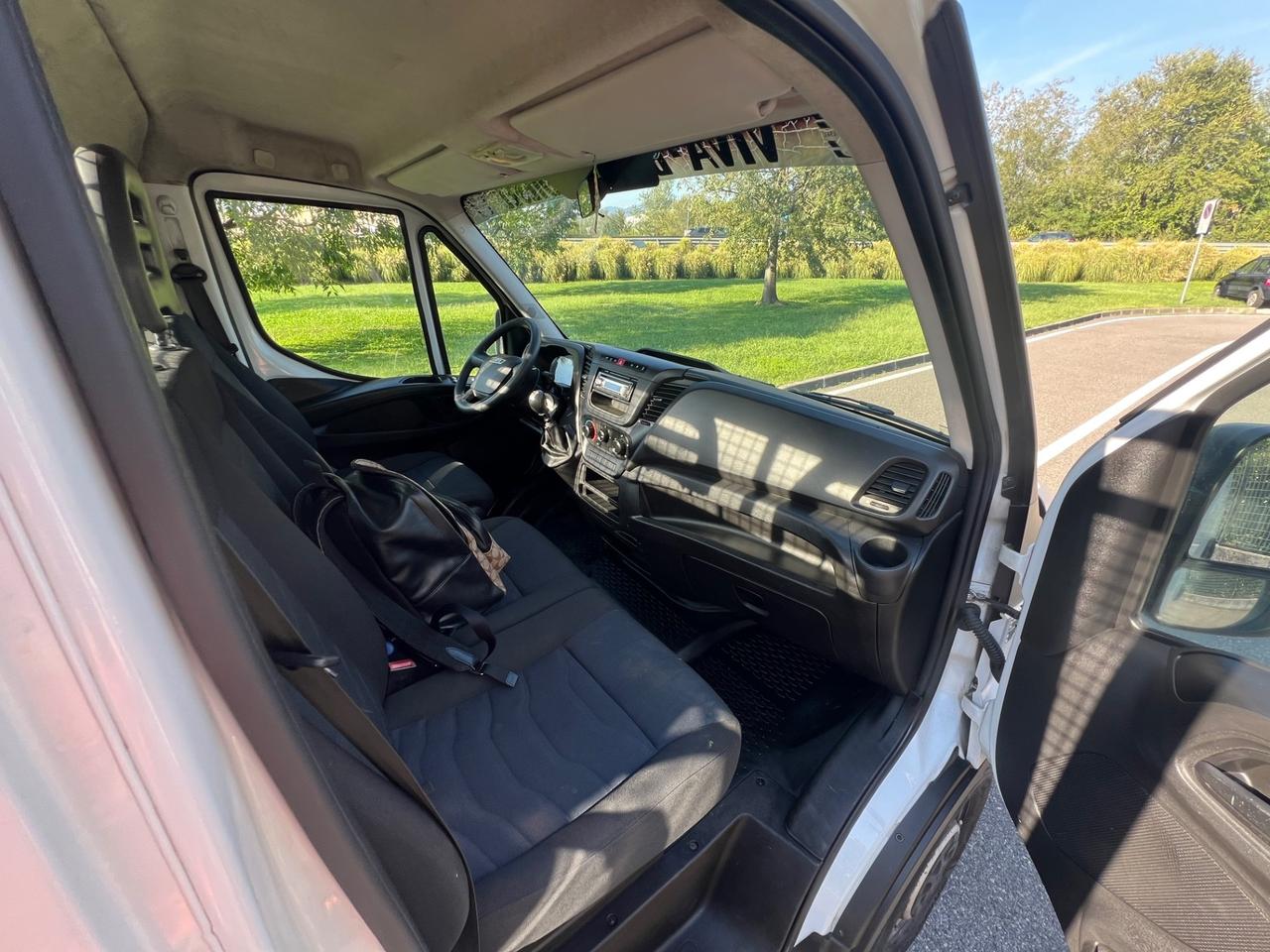 IVECO Daily 35S12 2.3 HPI 115 CV Cassonato