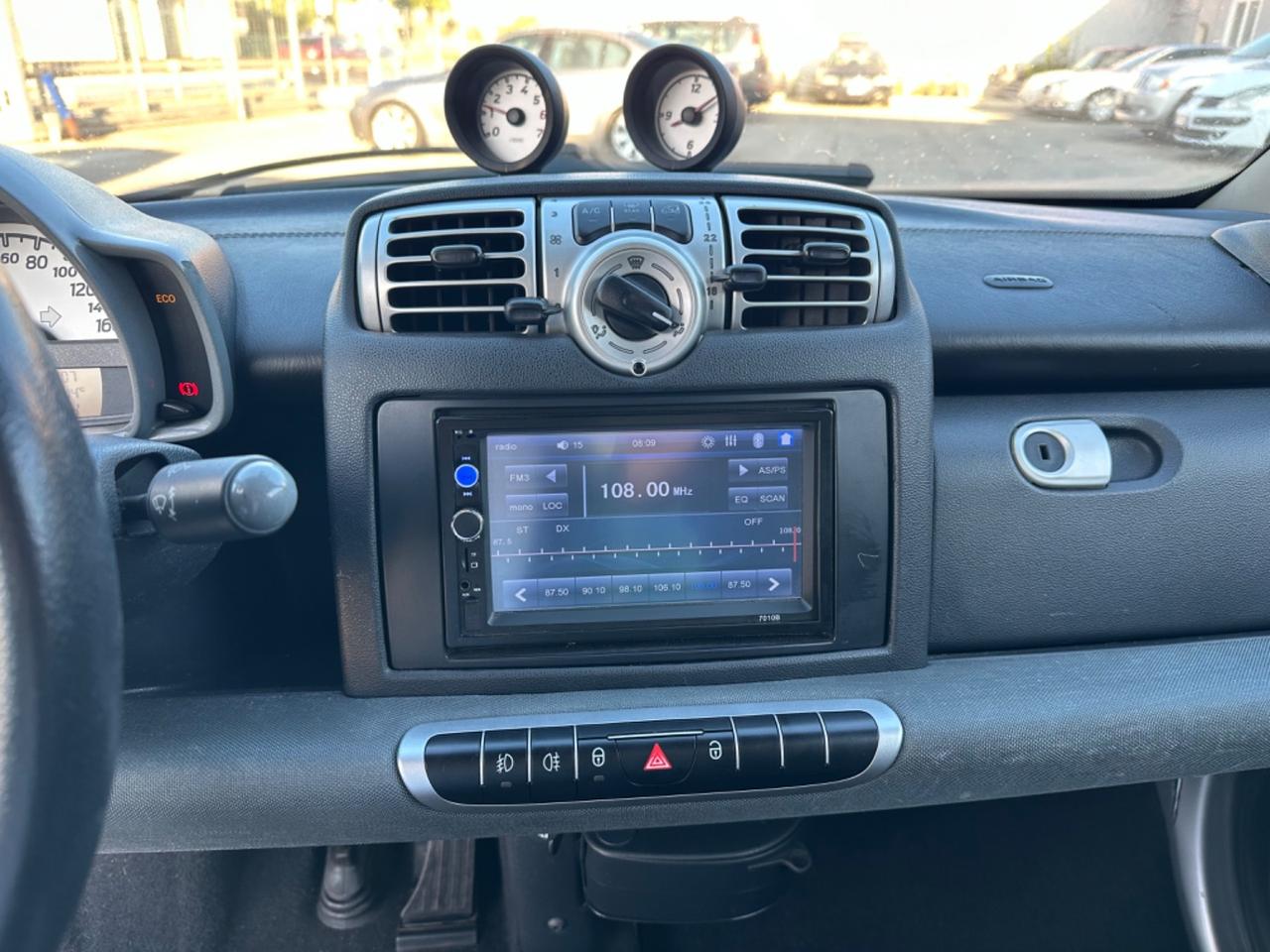 Smart ForTwo SERVOSTERZO 1000 52 kW MHD