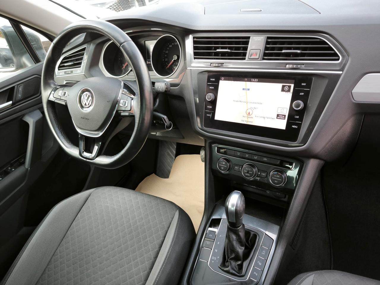 Volkswagen Tiguan 2.0 TDI SCR DSG Business BlueMotion Technology
