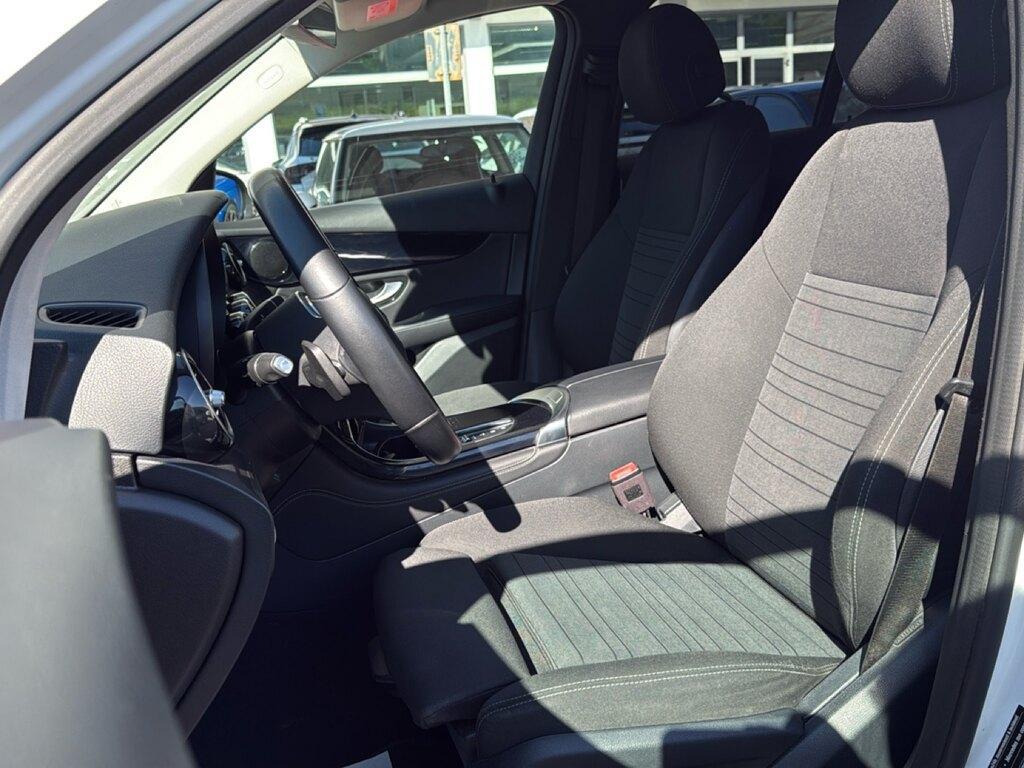 Mercedes GLC 200 200 D Business 4Matic 9G-Tronic Plus