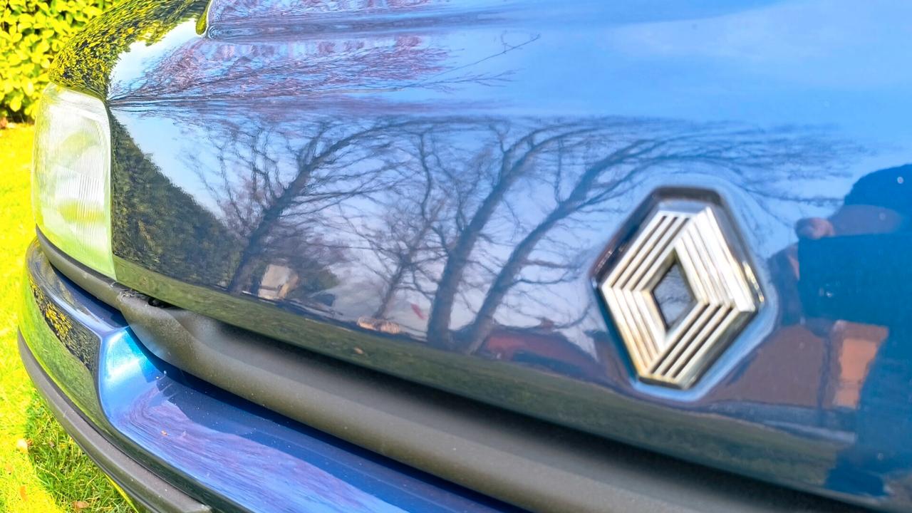 Renault Clio 1.8i 16V Diac no Cat