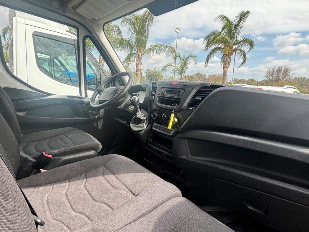 Iveco Daily 35S15 furgone - 2016 - 141000 km
