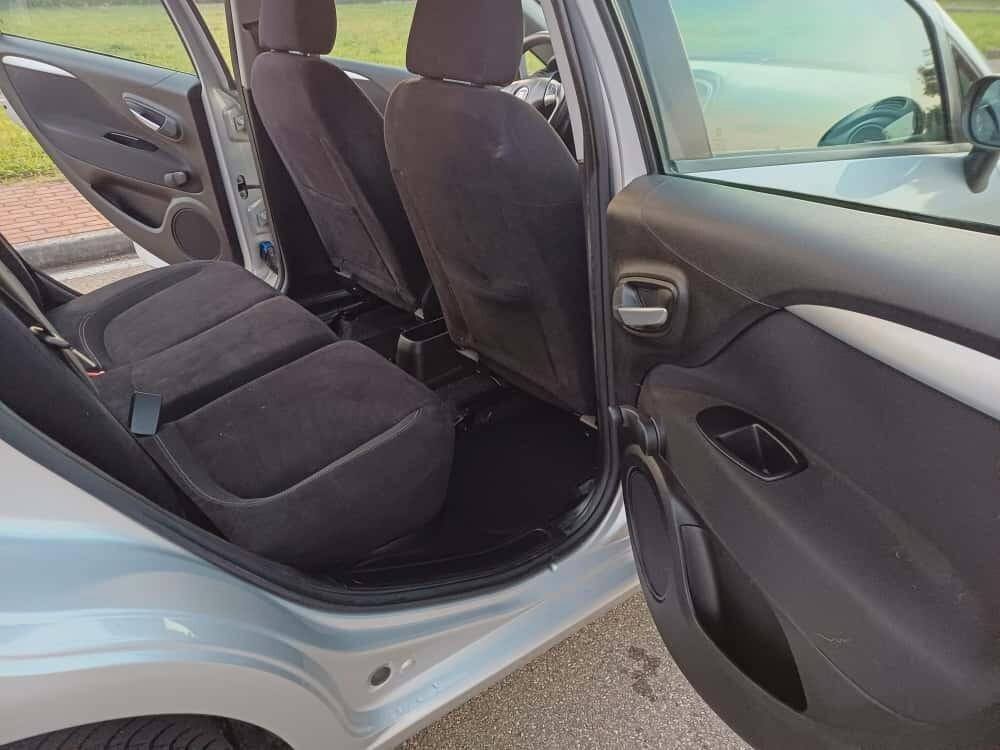 Fiat Punto 1.4 8V 5 porte Natural Power Lounge