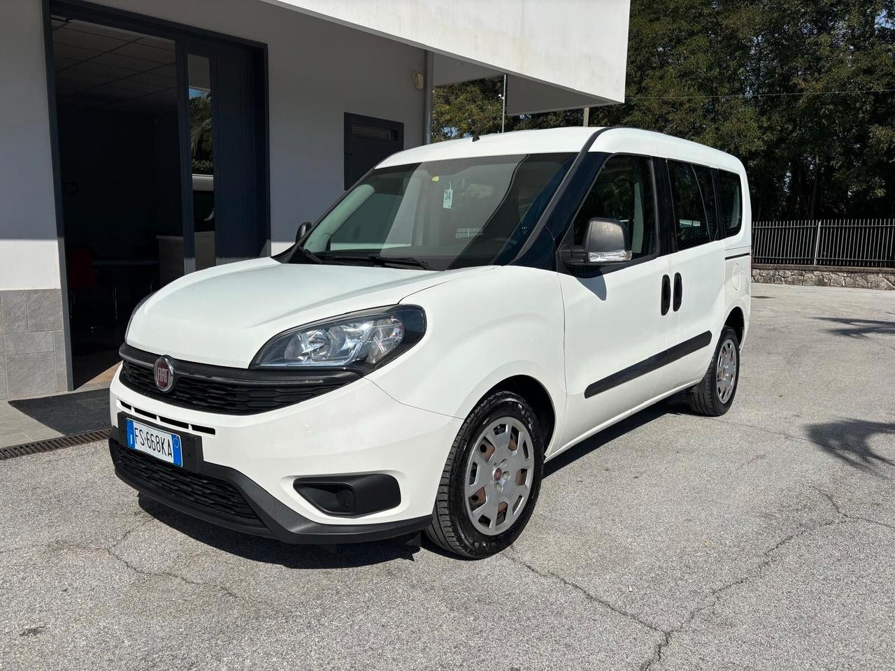 Fiat Doblò 1.6 MJT 120CV Lounge - 2018