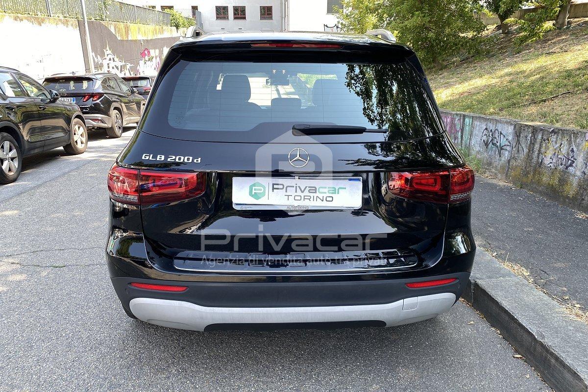 MERCEDES GLB 200 d Automatic Sport