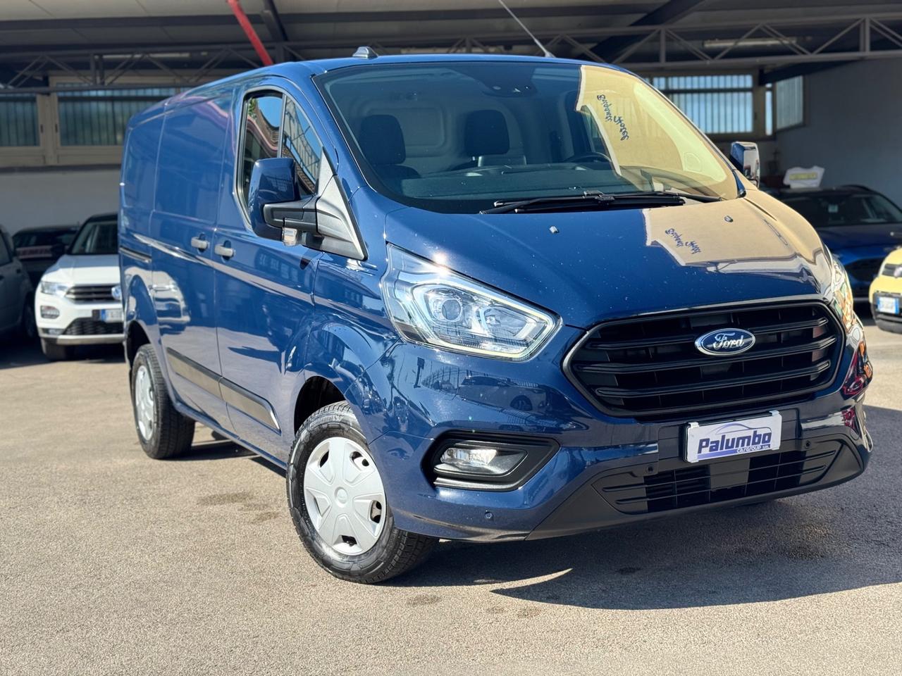 Ford Transit Custom 340 2.0 TDCi 170 . Furgone TITANIUM