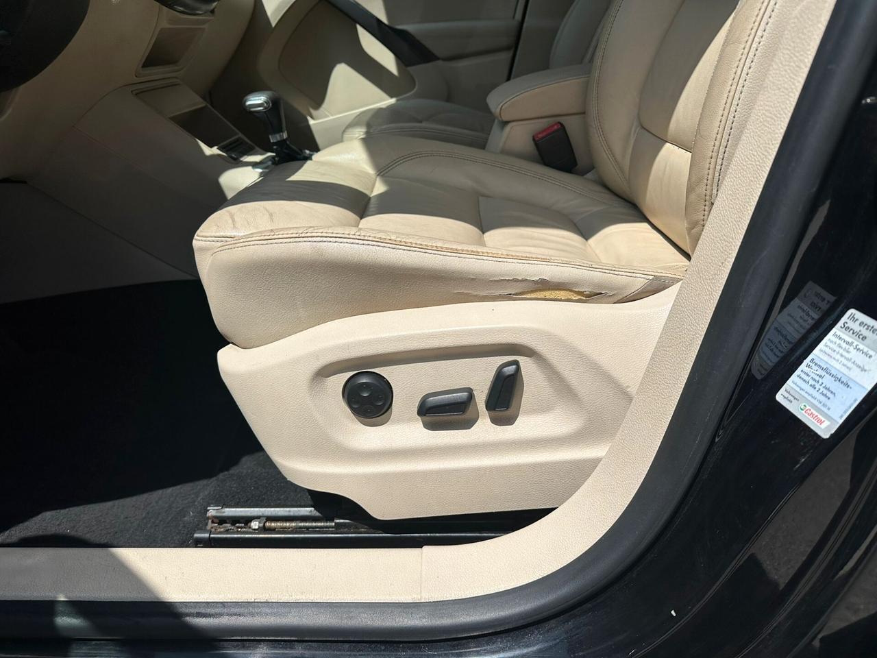 Volkswagen Tiguan 2.0 16V TDI DPF tiptronic Sport & Style