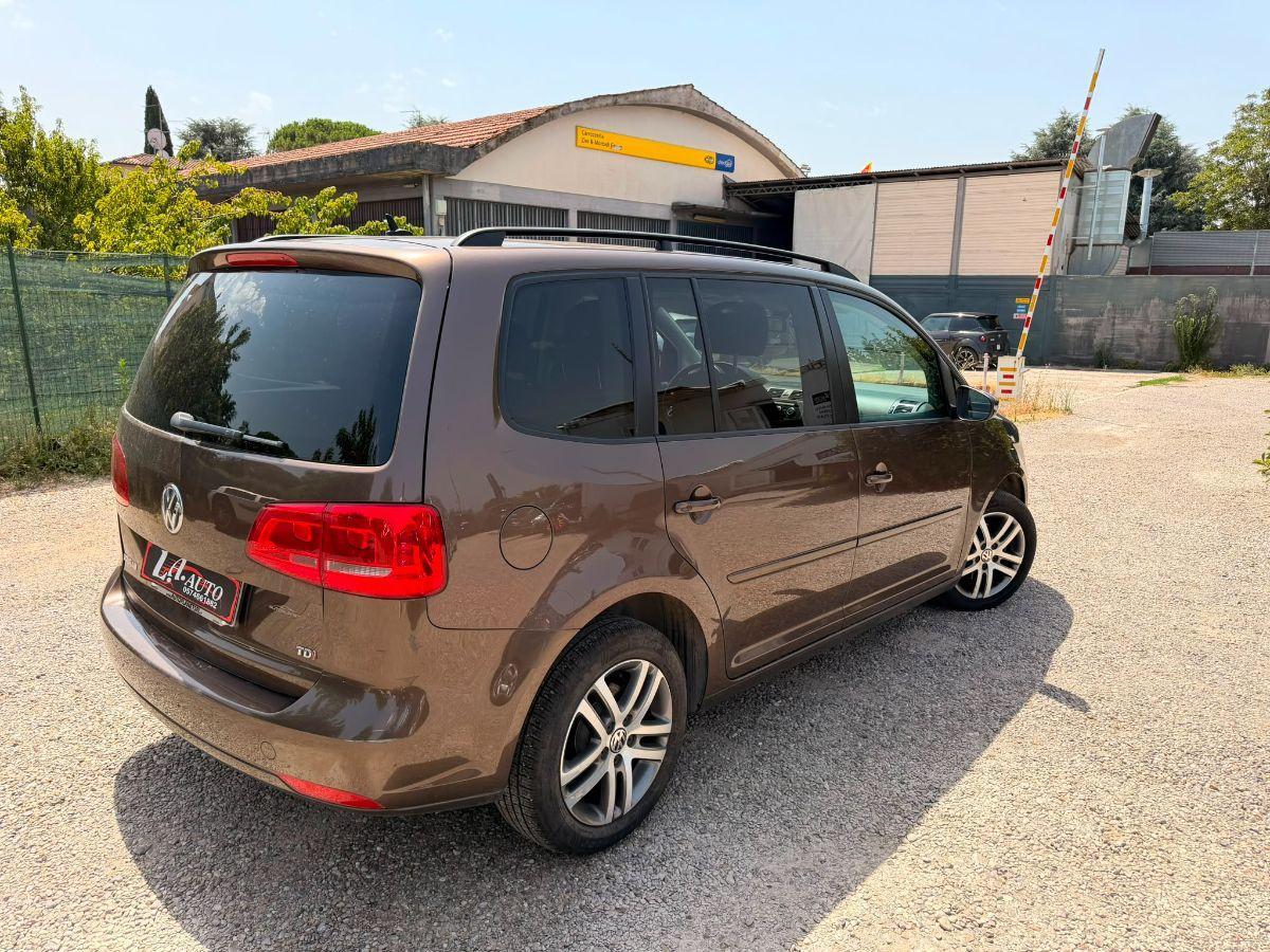 VOLKSWAGEN - Touran - 1.6 TDI DSG Comfortline 7 POSTI