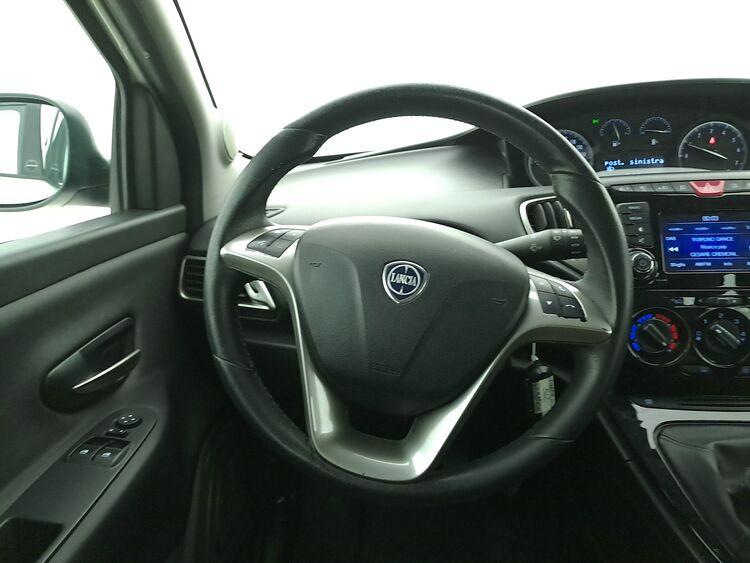 Lancia Ypsilon Hybrid Marine BR106141 1.0 Mild Hybrid 69CV