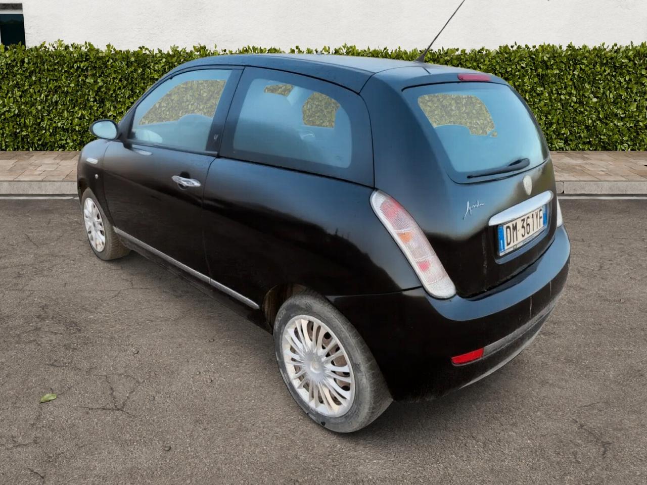 Lancia Ypsilon 1.4 Argento