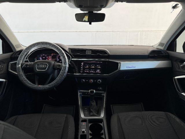 AUDI Q3 35 TDI S tronic S line edition full