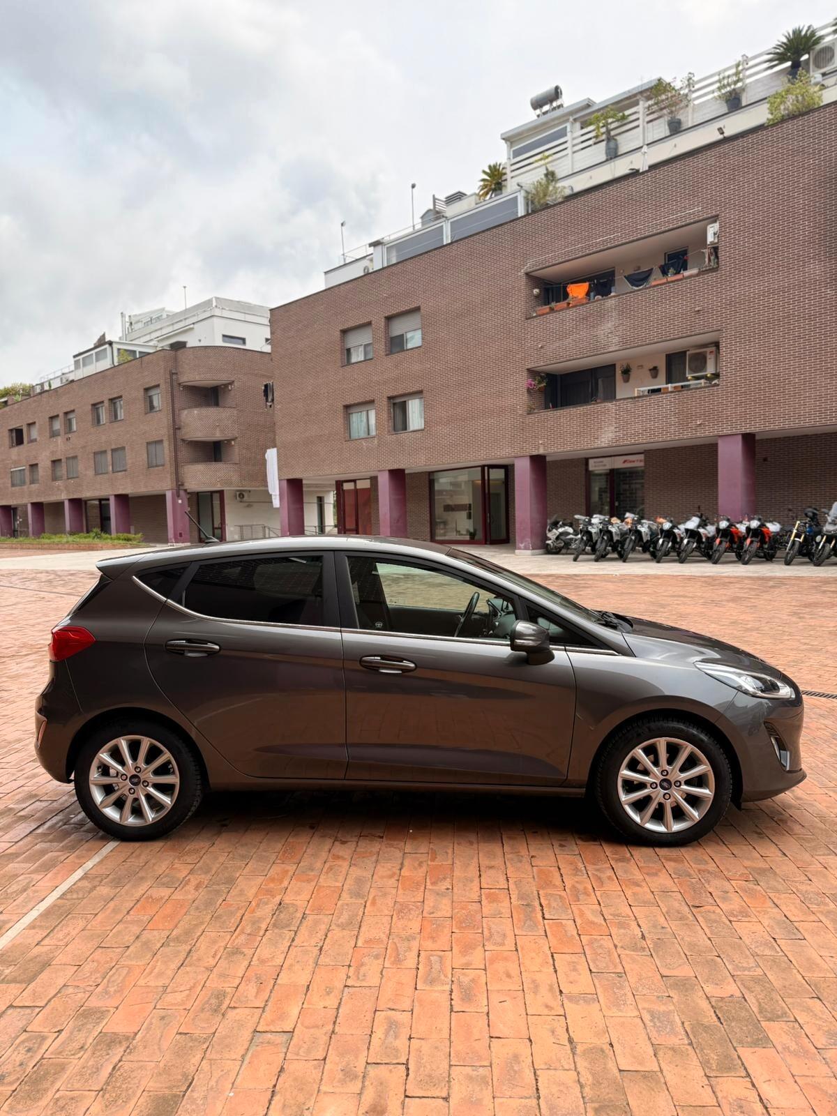 Ford Fiesta 1.1 85 CV 5 porte Plus
