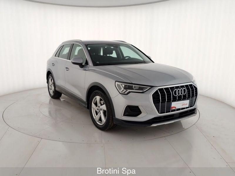 Audi Q3 2.0 35 TDI Business Advanced S Tronic