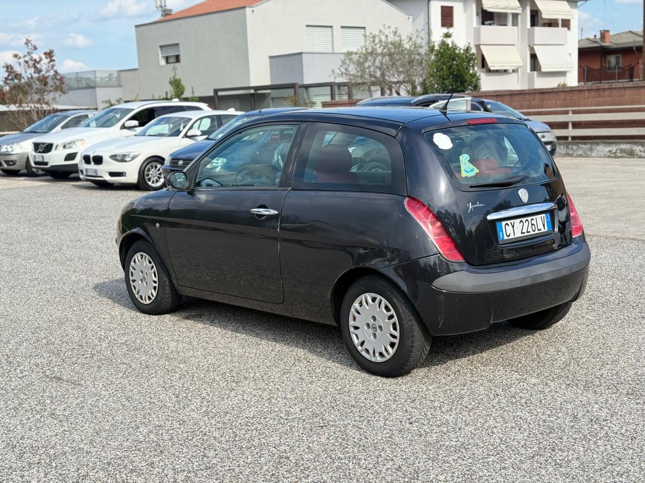 Lancia Ypsilon 1.2 Oro