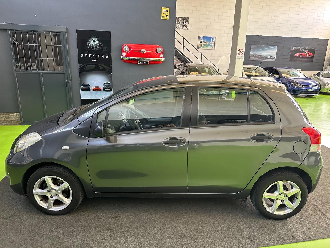 Toyota Yaris 1.0 5 porte 69cv
