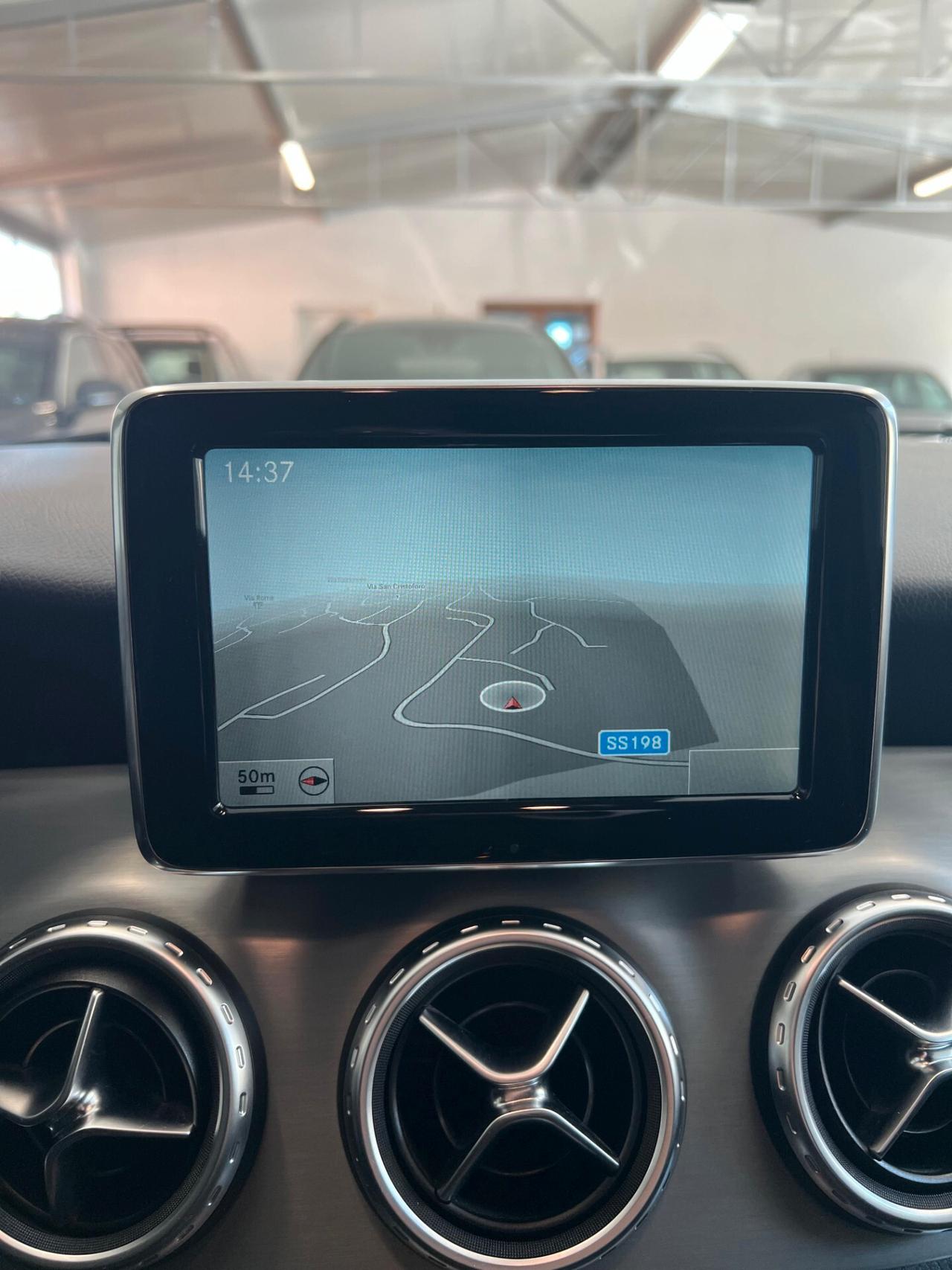 Mercedes-benz GLA 200 d Automatic Premium