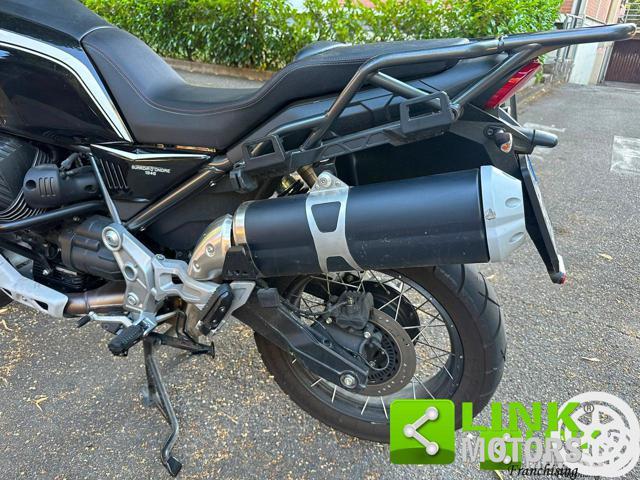 MOTO GUZZI V85 TT Guardia D'onore