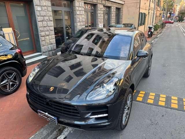 Porsche Macan 2.0 245cv