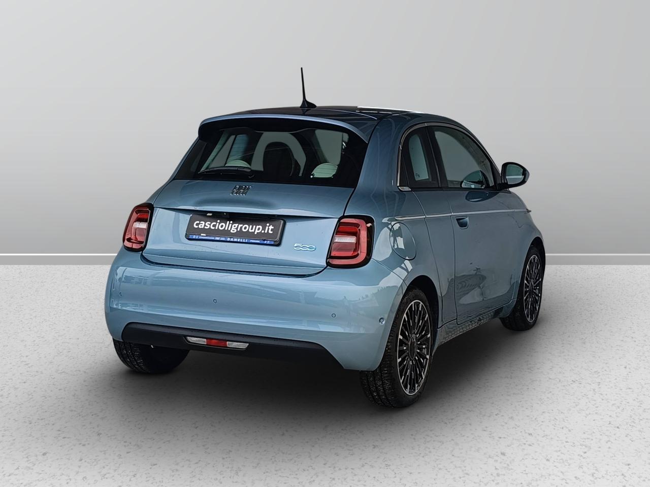 FIAT 500e 3+1 - 500e 3+1 42 kWh La Prima