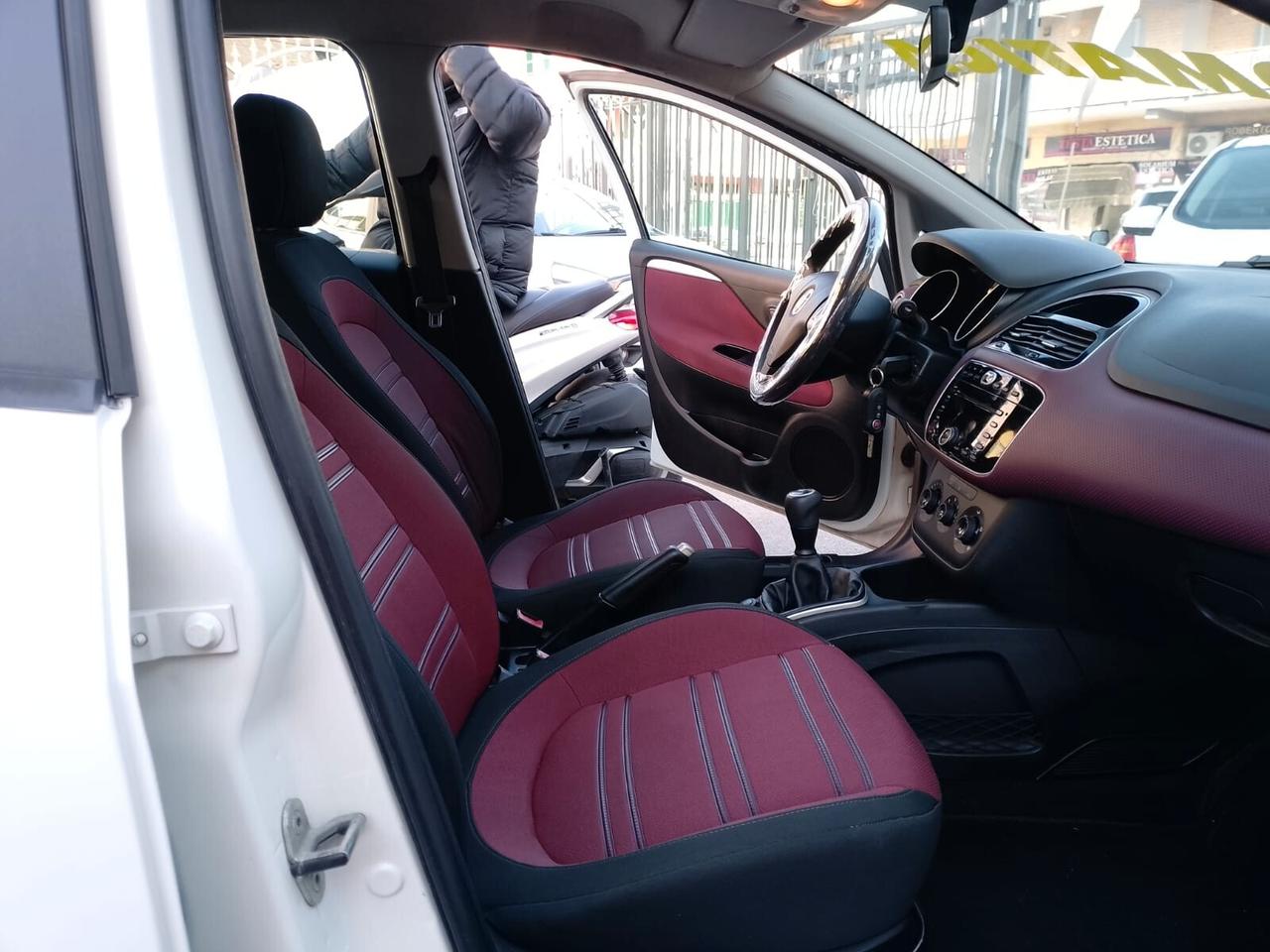 Punto Evo 1,4 Benzina 8V. Cambio Automatico