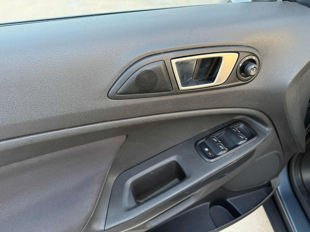 Ford EcoSport 1.5 TDCi 95 CV Titanium 84.000km 2015