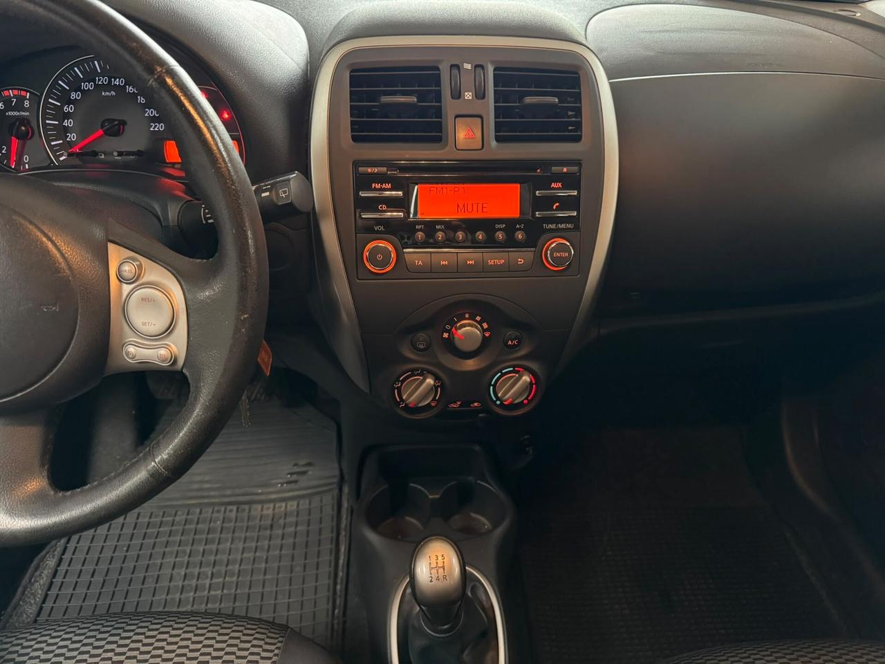 Nissan Micra 1.2 12V 5 porte Tekna