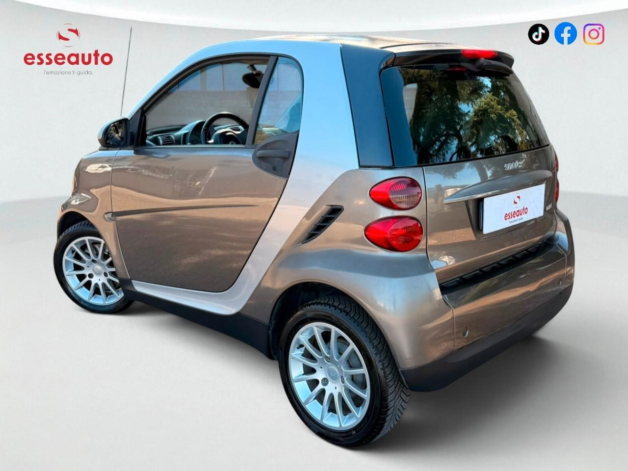 Smart ForTwo 1000 52 kW coupé passion