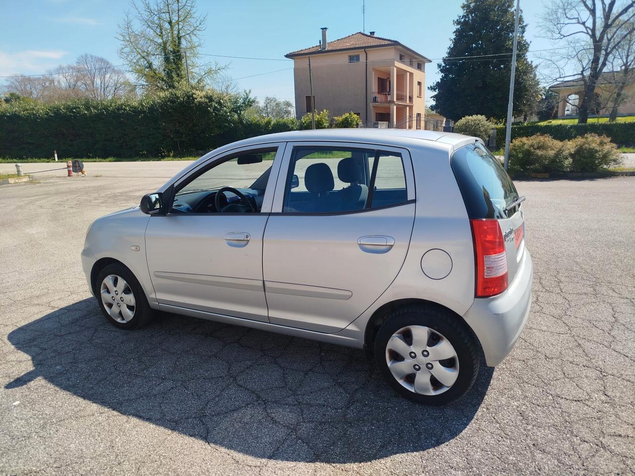 Kia Picanto 1.1 12V LX Light (Accetto permute)