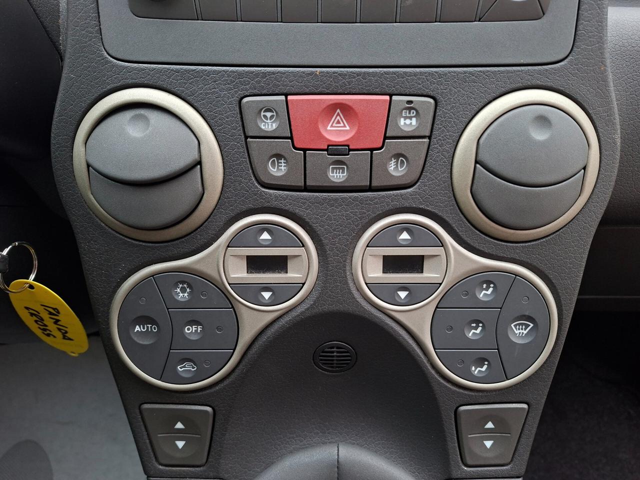 Fiat Panda 1.3 MJT 16v Cross *4X4*