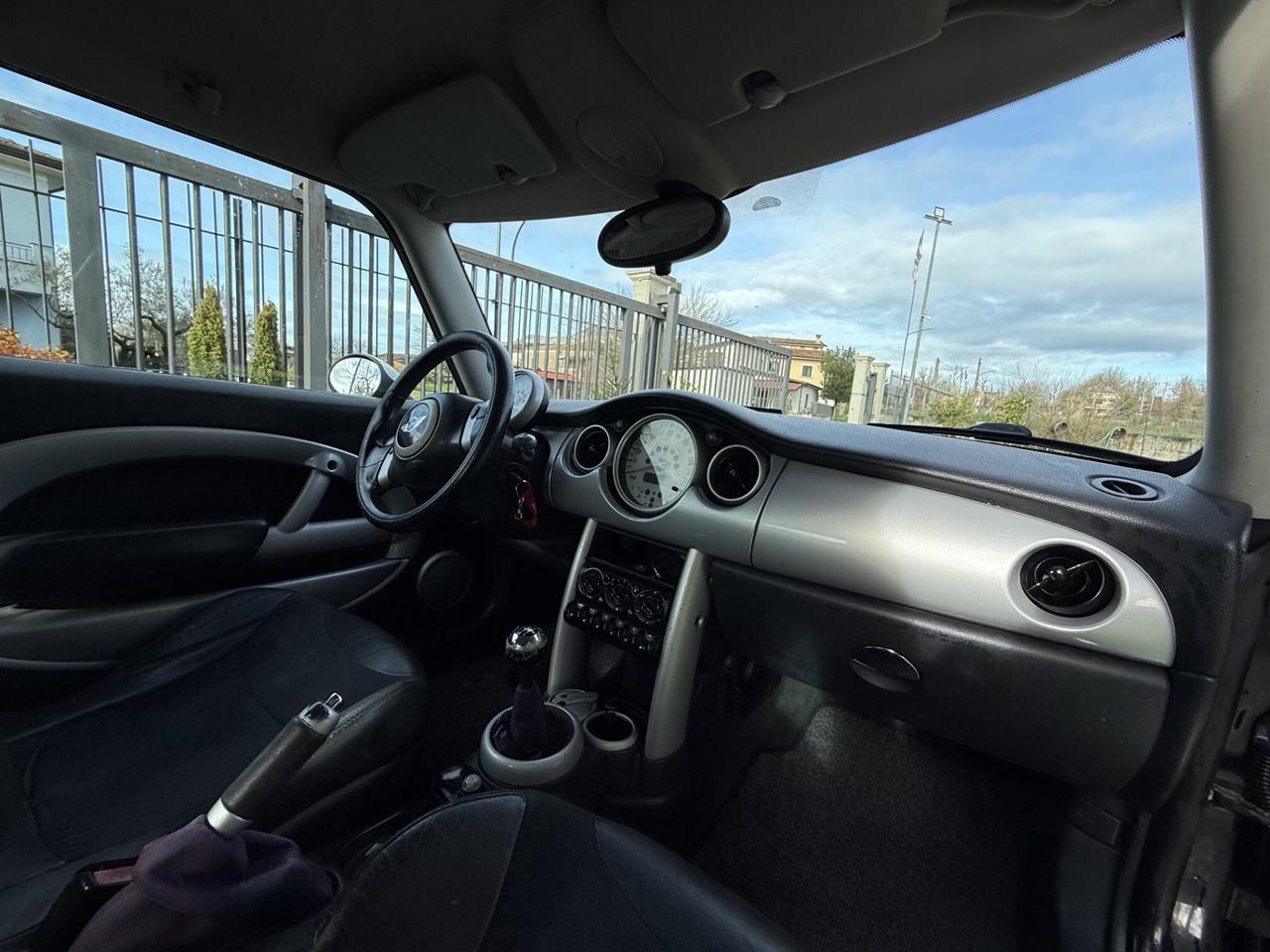 MINI COOPER 1.6 BENZINA GPL