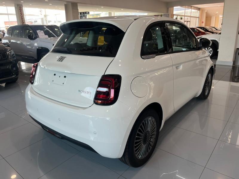 FIAT 500 Berlina Hybrid Torino