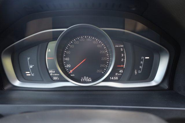VOLVO V60 D2 Geartronic Automatica Navi Tel USB LED Cockpit