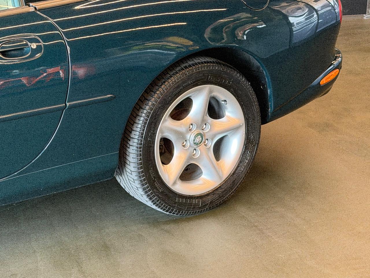 Jaguar XK XK8 4.0 Coupé