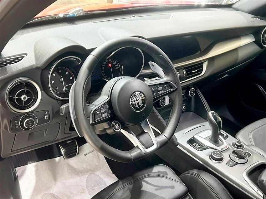 Alfa Romeo Stelvio 2.2 Turbodiesel 210 CV AT8 Q4 Veloce