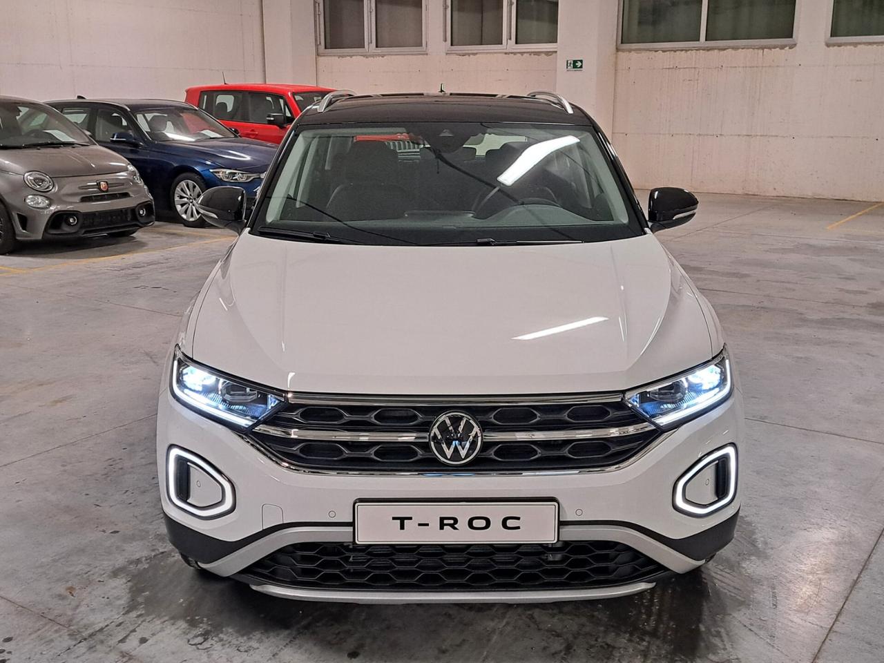 Volkswagen T-Roc 1000 TSI 116CV Style Km.0 Bi-Colore Bianco/Nero