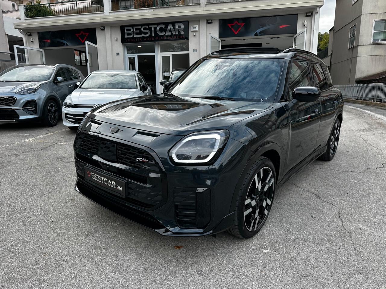 MINI Countryman C 1.5 JOHN COOPER WORKS / PANORAMA / r20 / 360°