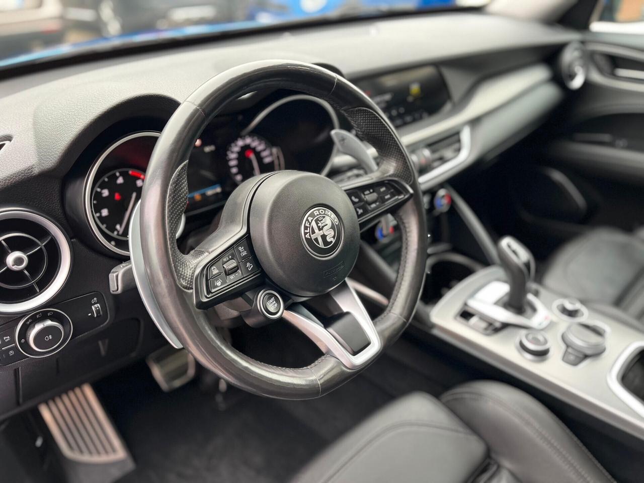 Alfa Romeo Stelvio 2.2 210 CV AT8 Q4 Veloce