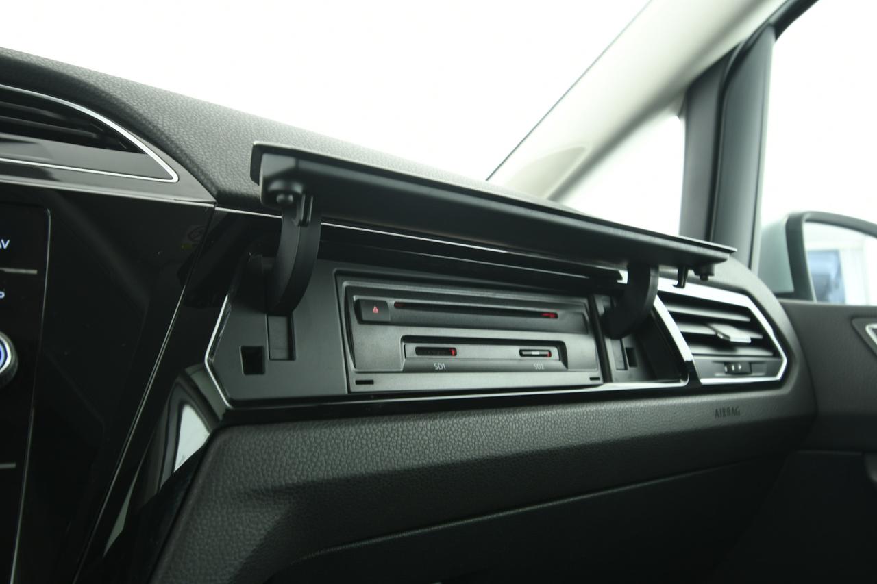 VOLKSWAGEN Touran 1.6 tdi Highline 115cv dsg ACC+ALCANTARA+C17"