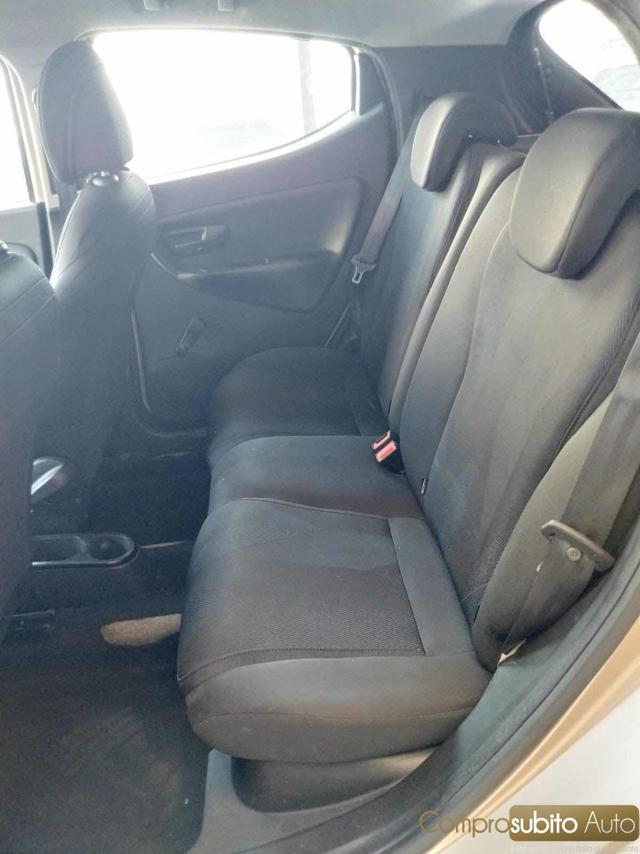 LANCIA Ypsilon 1.2 69 CV (Garanzia 12 Mesi) Neopatentati ?