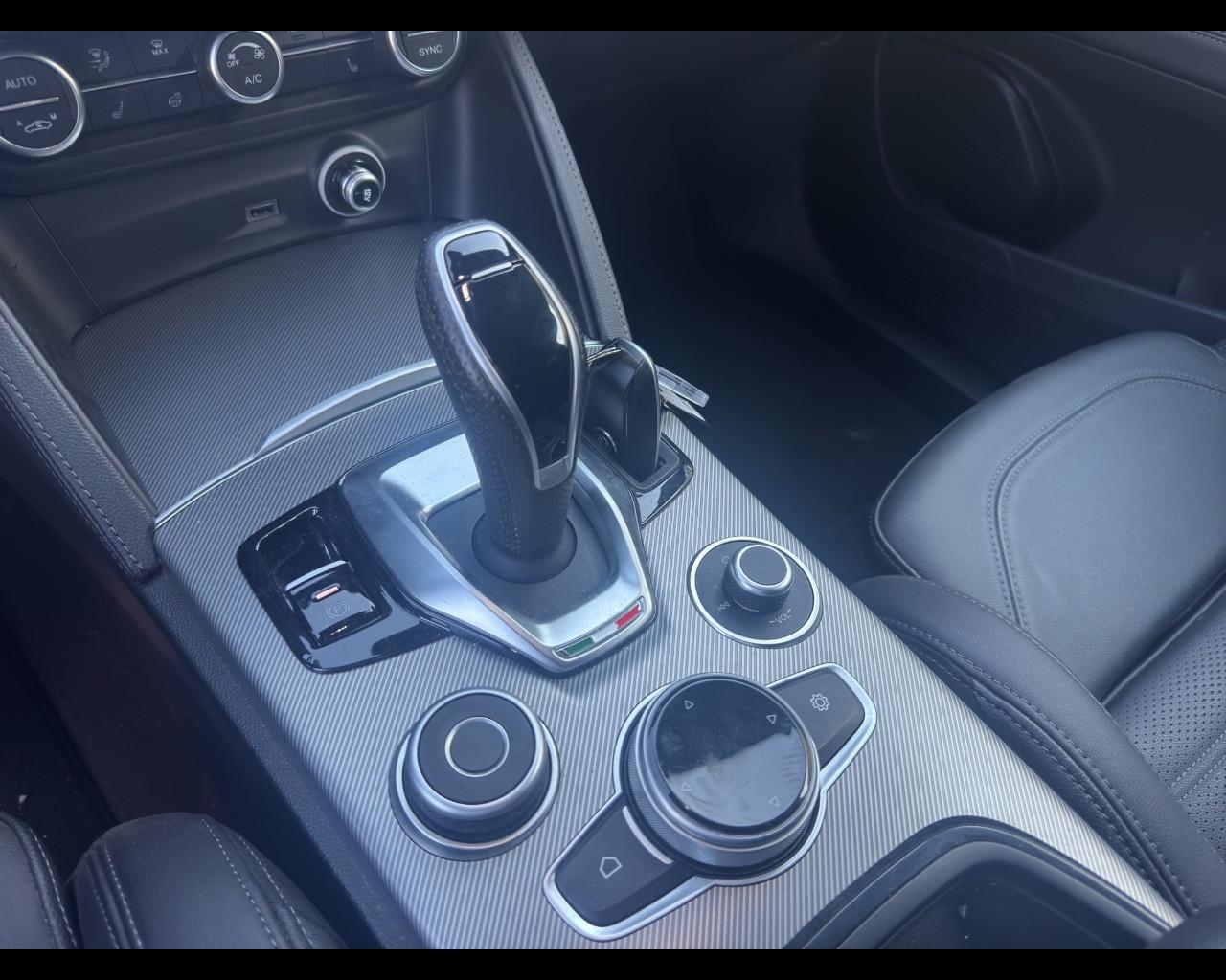 ALFA ROMEO Stelvio - Stelvio 2.2 Turbodiesel 210 CV AT8 Q4 Veloce